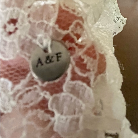 Light and airy swing tank - Picture 4 of 5